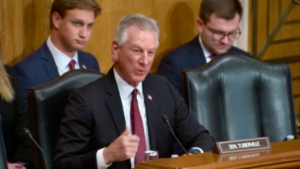 Tuberville Backs Federal Ban on PFAS in Food Packaging