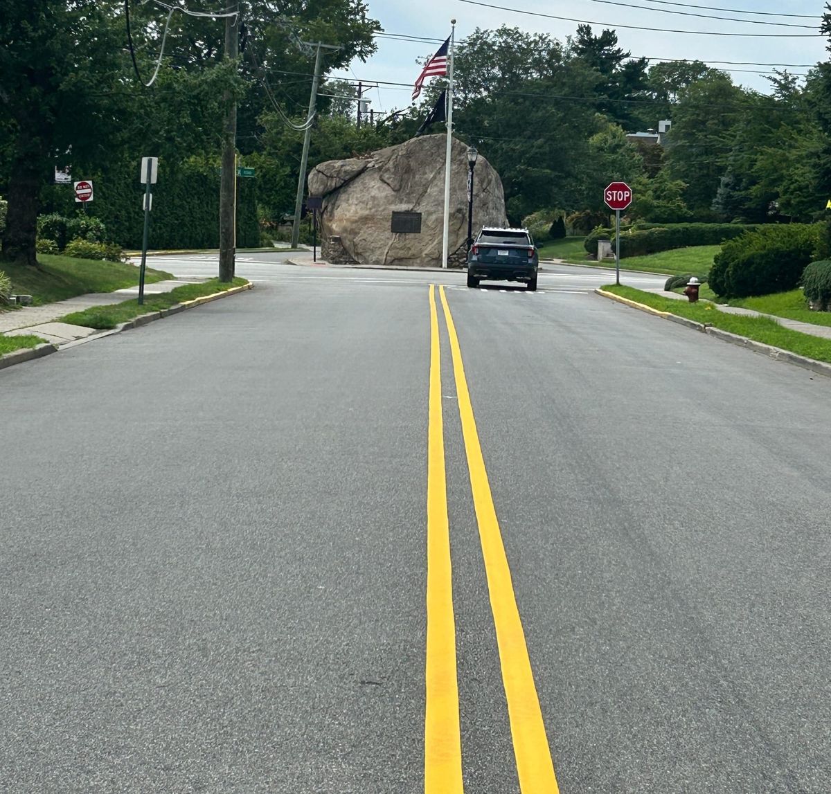 Doremus Avenue’s New Double Yellow Lines Spark Community Debate