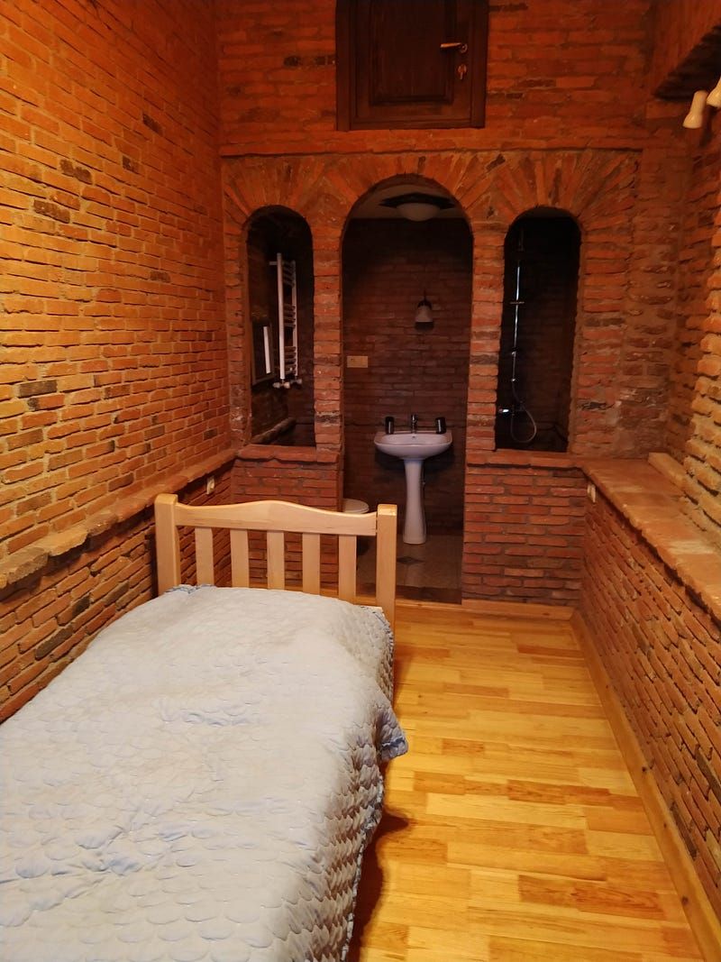 The “Loneliness Epidemic” Is Here — But You Don’t Have To Be Lonely