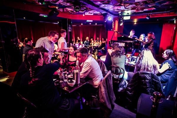 REVIEW: SIngEasy@The Piano Works