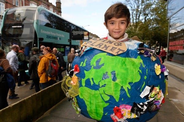 Brighton & Hove Buses’ launches design competition for young climate activists 