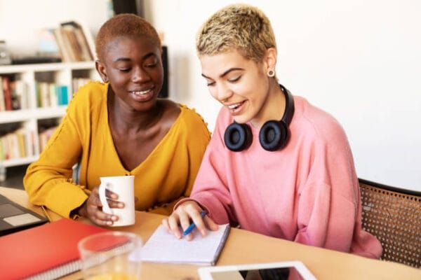 Lesbian Visibility Week: new report finds UK workplaces “letting down LGBTQ+ women