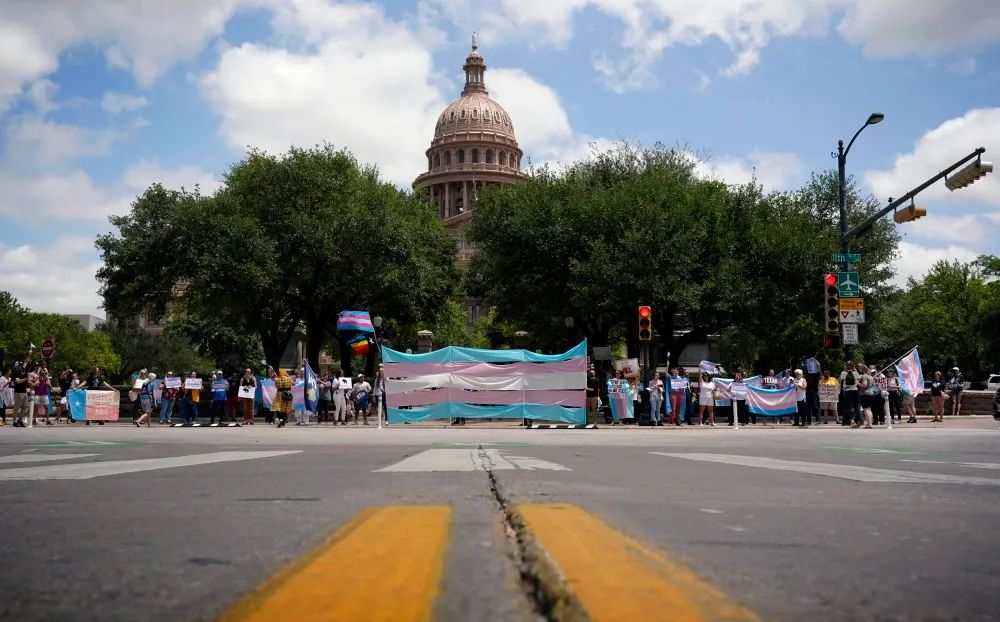Texas bill, filed by Republicans, could charge trans people with ‘gender identity fraud’