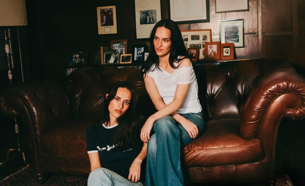 Identical twin sister duo Dolder drop captivating second single, Girl I Know
