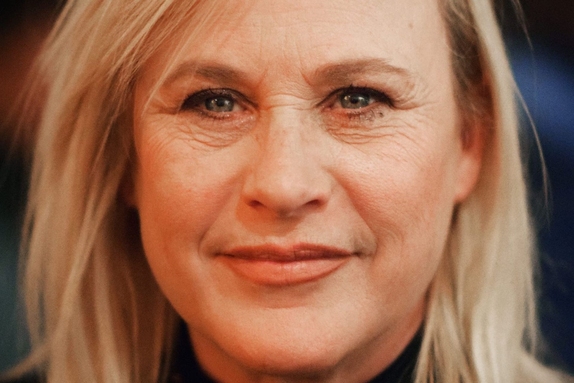 Patricia Arquette voices solidarity with trans community at Oscars event