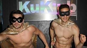 London bars ‘cape up’ in support of Walk For Life 2014