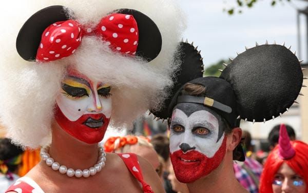 Busted draw record crowds to Bristol Pride
