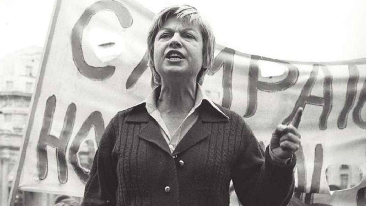 Legendary journalist and lesbian rights activist Jackie Forster is to be honoured with a rainbow plaque in London