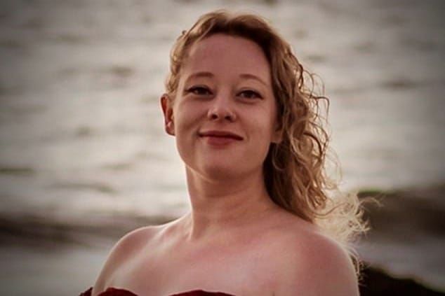 ICE agent fatally shoots lesbian woman, Renee Nicole Good, in Minneapolis