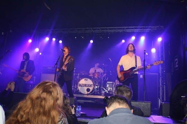 LIVE REVIEW: Don’t let Razorlight leave the stage @Concorde 2