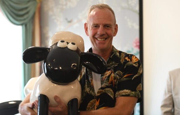 Martlets has ‘graze expectations’ for new art trail as it launches Shaun the Sheep by the Sea!