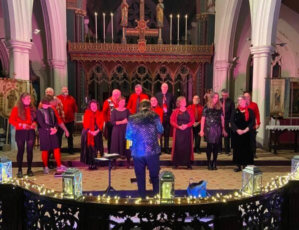 REVIEW: Resound and Rebelles – ‘Beat the Bleak Midwinter’