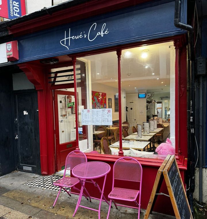 Bon appetit! Hervé’s Café is not just somewhere to have breakfast but also brunch, tea, coffee and delicious cake…