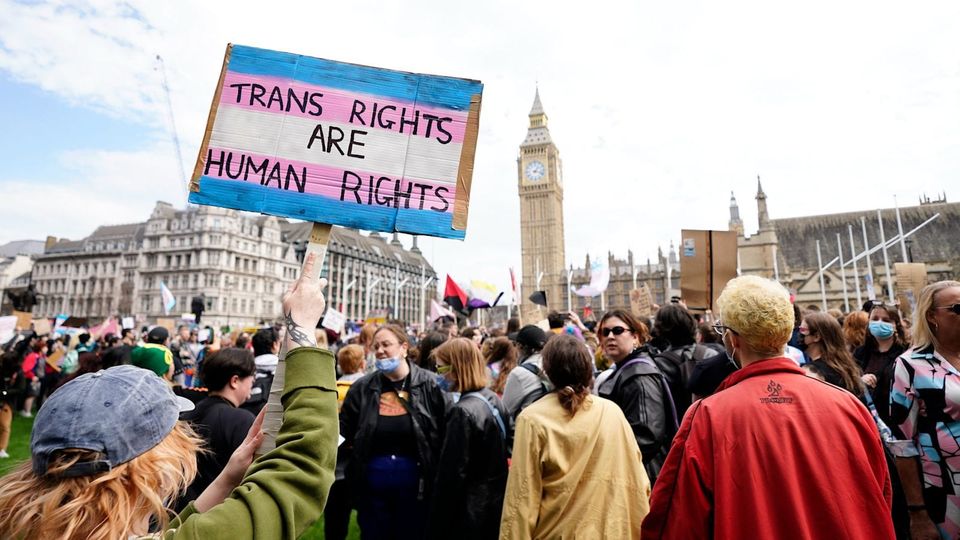 Trans man denied Gender Recognition Certificate over attempt to conceive