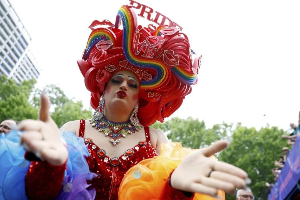 Berlin Pride marchers warn of rising homophobia amid political backlash