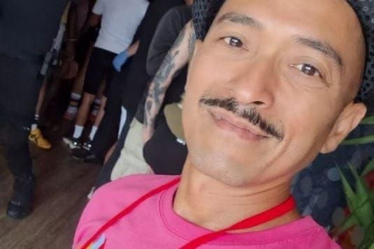 Legends Brighton's non-stop cabaret fundraiser over Brighton Pride raises £4,400 for Sussex Beacon