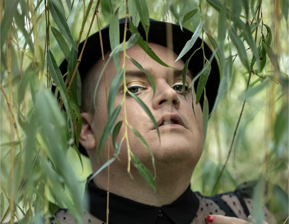 INTERVIEW: Award winning singer, songwriter and performer Paul Diello on new album Firework Sky, Kim Cattrall and performing at Ironworks Studios