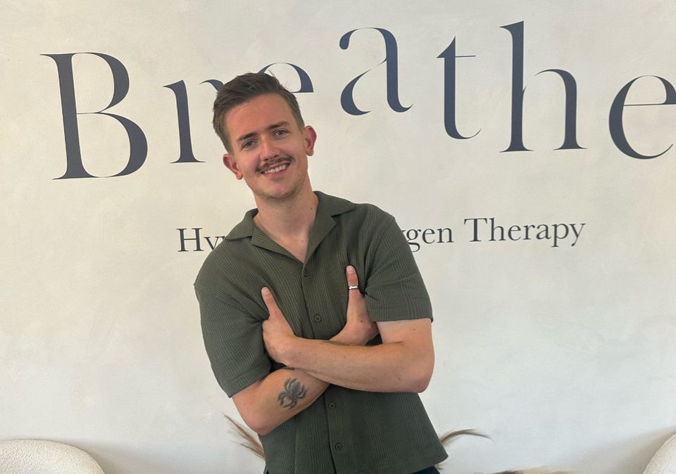 INTERVIEW: Queer Brighton-based Breathe® founder and proud KatyKat, Matt Sparkes on HBOT, wellness, red light therapy and his dream Brighton Pride headliner