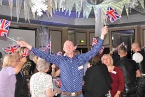 Bear Patrol raise just short of £6,000 for Beacon