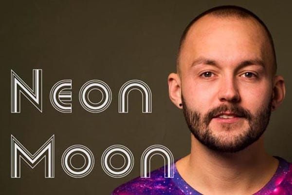 MUSIC PREVIEW: Neon Moon by Matthew Callow