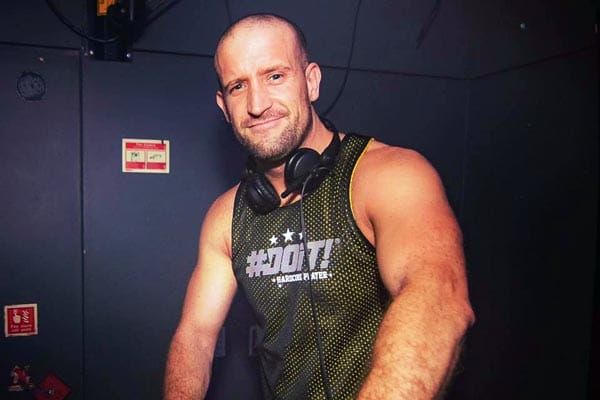 DJ Profile: Lee Harris