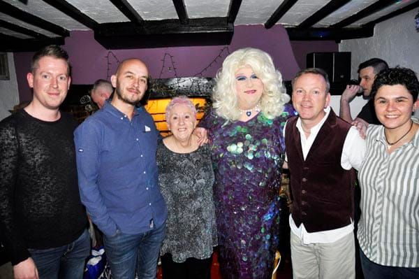 Krissie’s ‘Christmas Crackers’ raise £355.15 for Rainbow Fund