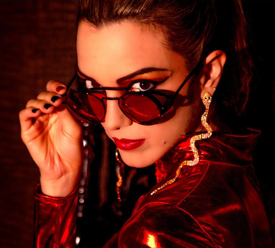 Soulful UK pop artist Nathalie Miranda drops empowering Reggaeton bop TERREMOTO with Ignacio Arellano