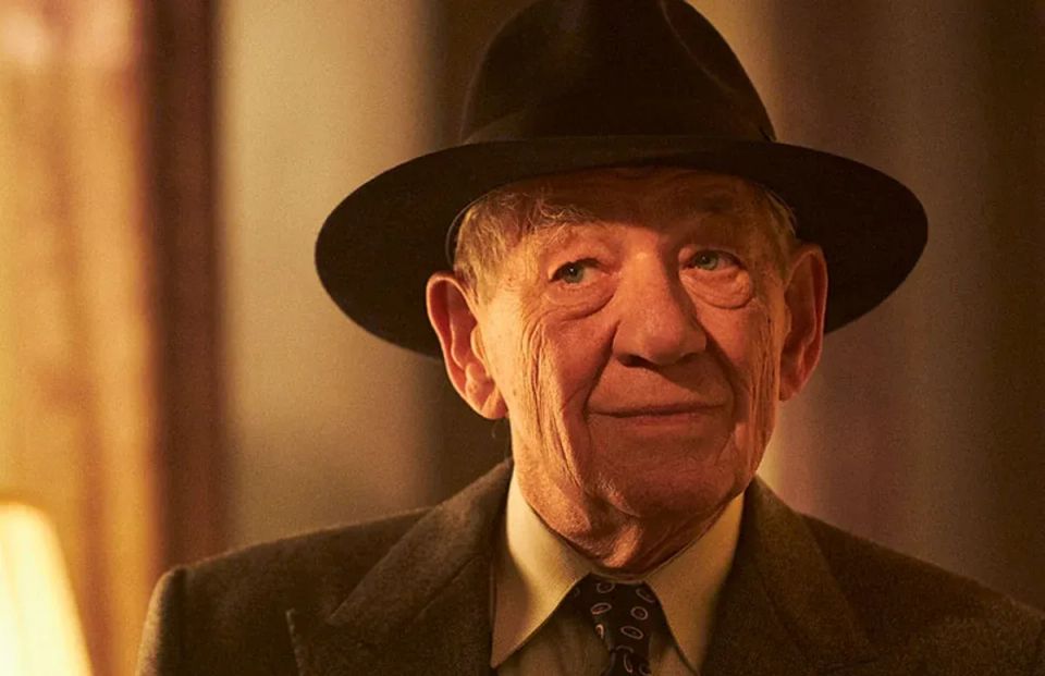 “Much better to wear out than rust out.” Sir Ian McKellen updates fans after fall from the stage ahead of new film, ‘The Critic’