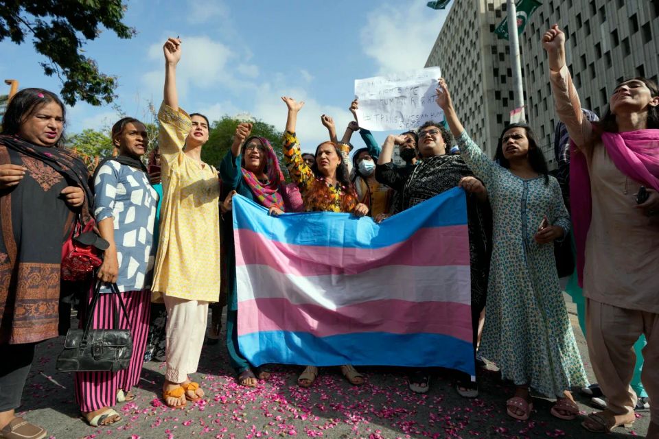 Two trans women “stabbed to death” at home in Pakistan