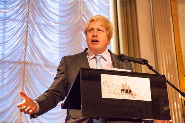 Boris Johnson offends with "Take it up the Arsenal" joke
