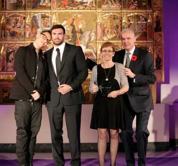 Sarah Williams receiving the 2012 Stonewall Sports Award on behalf of the RFL