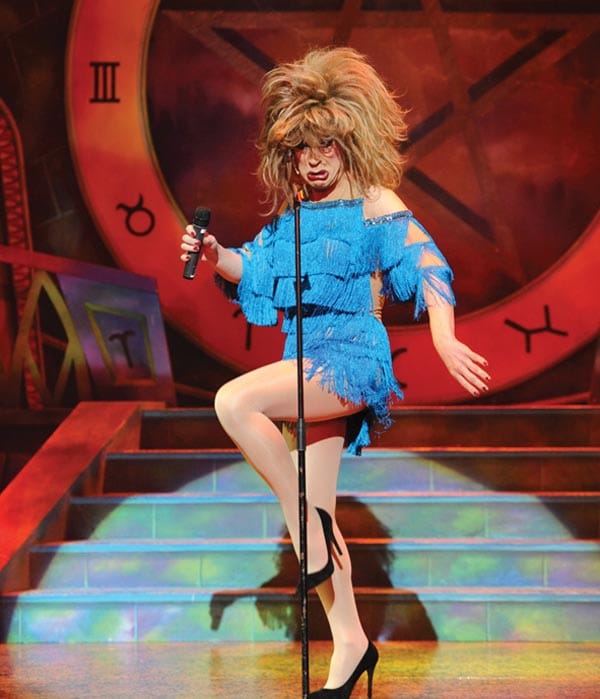 Ceri Dupree - Fit for a Queen!