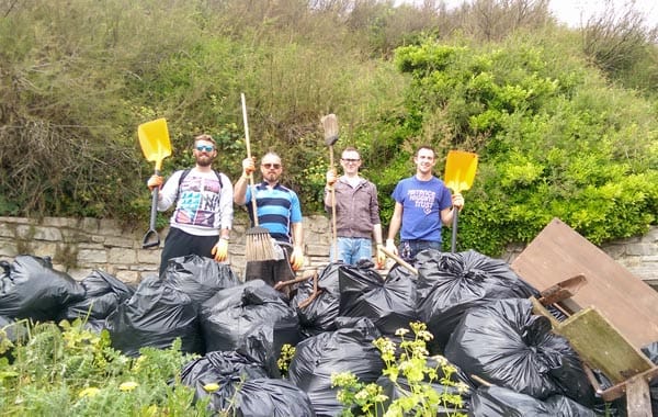 THT Dukes Mound clean up