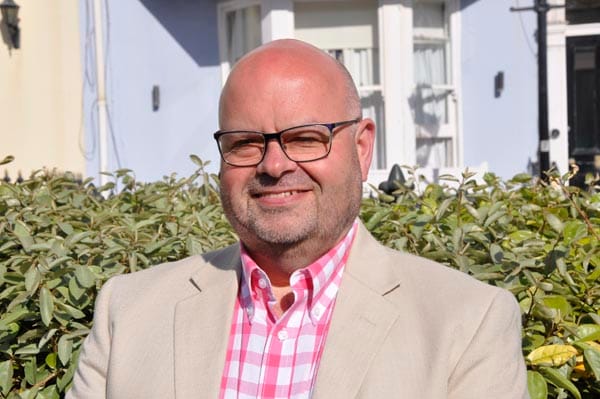 Cllr Warren Morgan