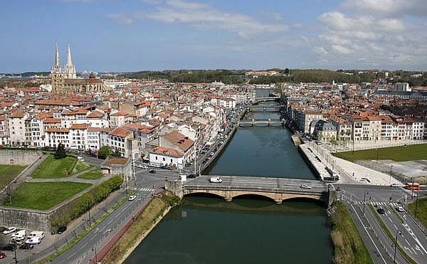 Bayonne