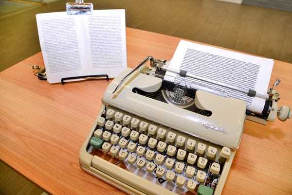 Joe Orton's, typewriter, (Courtesy Leicester City Council/The Orton Estate)
