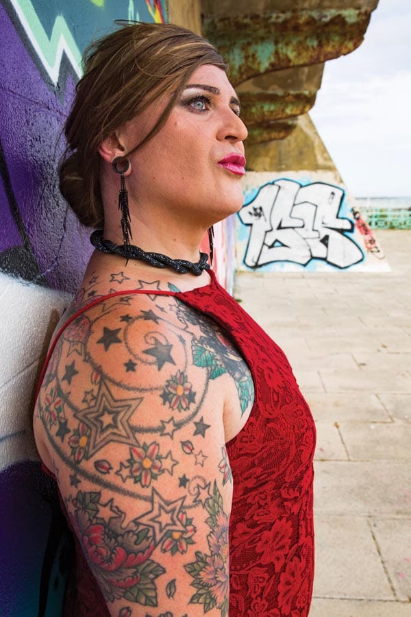 Sugar Swan: Photo Hugo Michiels