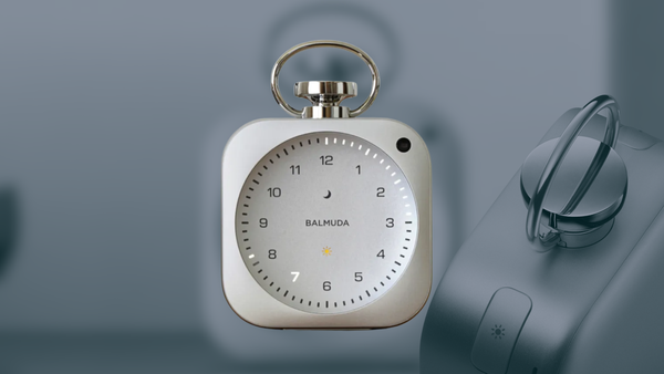 La marque japonaise Balmuda tente de réinventer l’horloge en s’inspirant de la montre de poche