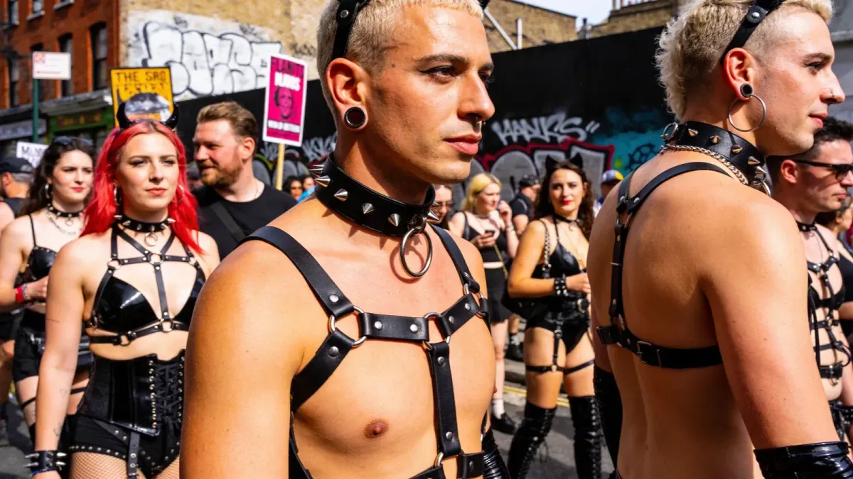 Kink in der Öffentlichkeit: Wo persönliche Freiheit endet und Verantwortung beginnt