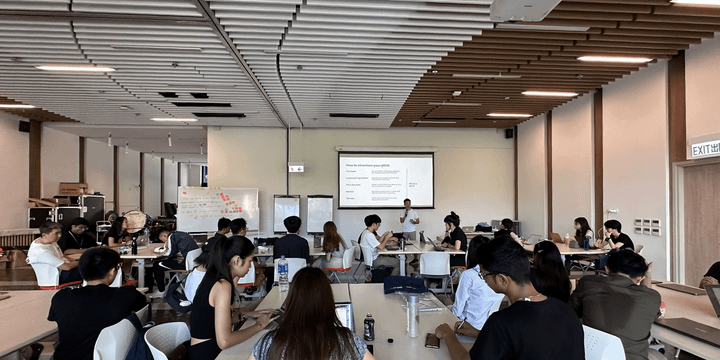 5 Lessons I Learned Teaching Pitch Decks to Startups