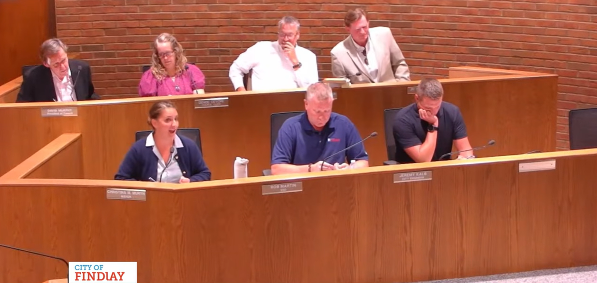 FINDLAY MAYOR CRITICIZE DISCOURSE AMID LEAKED BACK-CHANNEL DATA CENTER DEAL, DEFICIENT WATER PLAN
