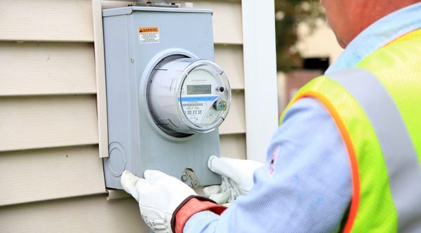 Advocates Push Back Against Smart Meter Rollout