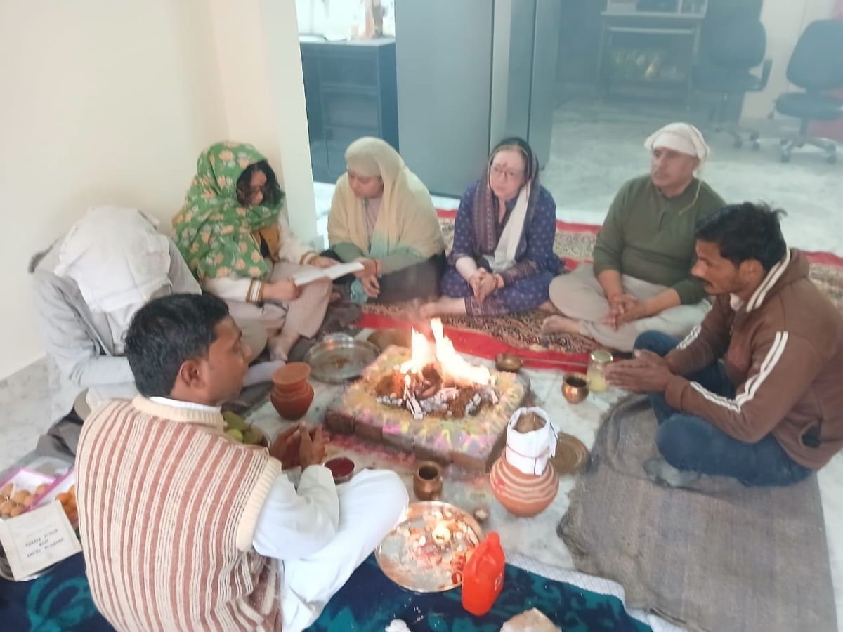 महर्षि शांडिल्य गुरुकुलम में शहीदी सप्ताह के अंतर्गत तुलसी पूजन दिवस मनाया गया