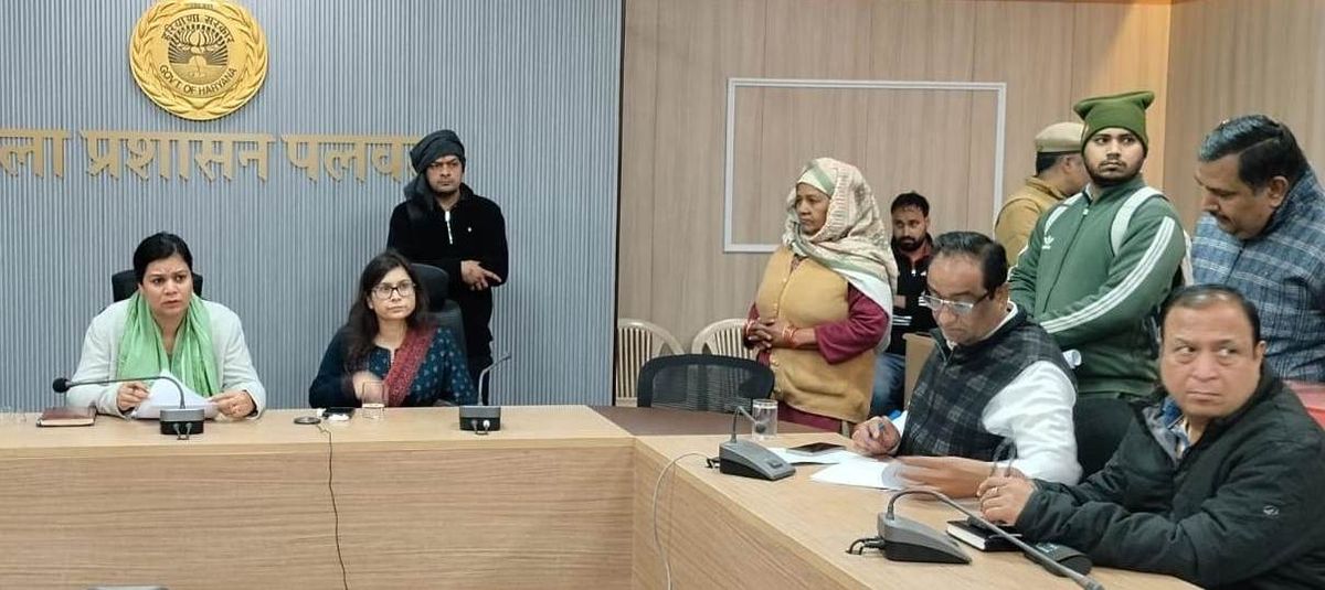 एसडीएम ज्योति ने समाधान शिविर में सुनी आमजन की शिकायतें