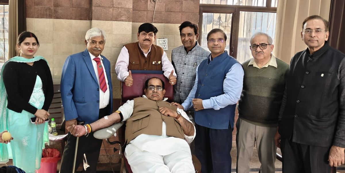 लायंस क्लब एवं गीता भवन ट्रस्ट, पलवल द्वारा रक्तदान शिविर का हुआ आयोजन