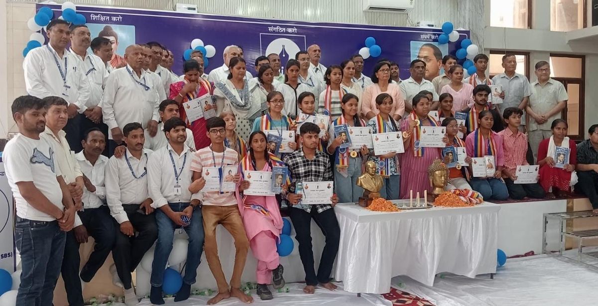 सशक्त भीम समाज पलवल द्वारा प्रतिभा सम्मान समारोह का हुआ सफल आयोजन