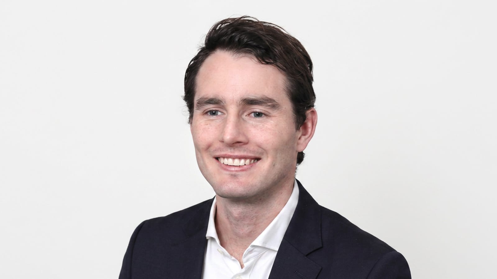 Dorian van Raalte in a corporate portrait against a plain background.