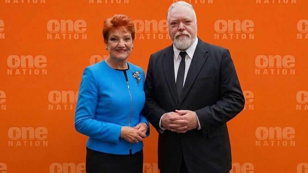 Kyle Sandilands joins the orange wave, working with Pauline Hanson on One Nation messaging