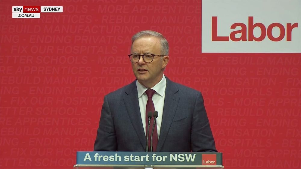 Labor wants a say over how your workplace uses AI, and it's the unions who hold the gate