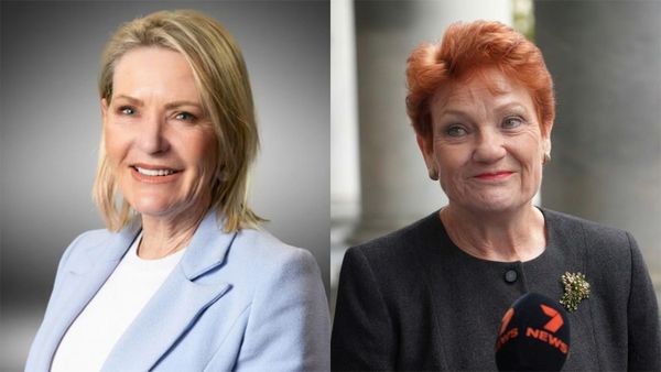 Colleen Harkin quits the Liberal Party for One Nation as defections force Abbott onto the phones